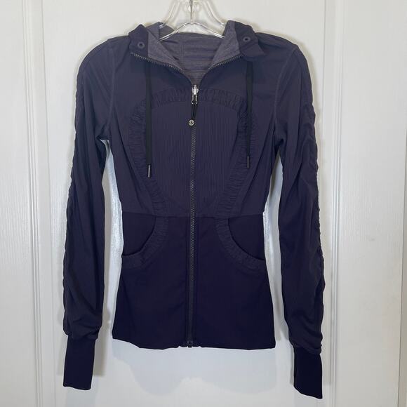 Lululemon Dance Studio Jacket III Reversible Black Grape Thumbhole Sleeves 4 - Picture 3 of 9